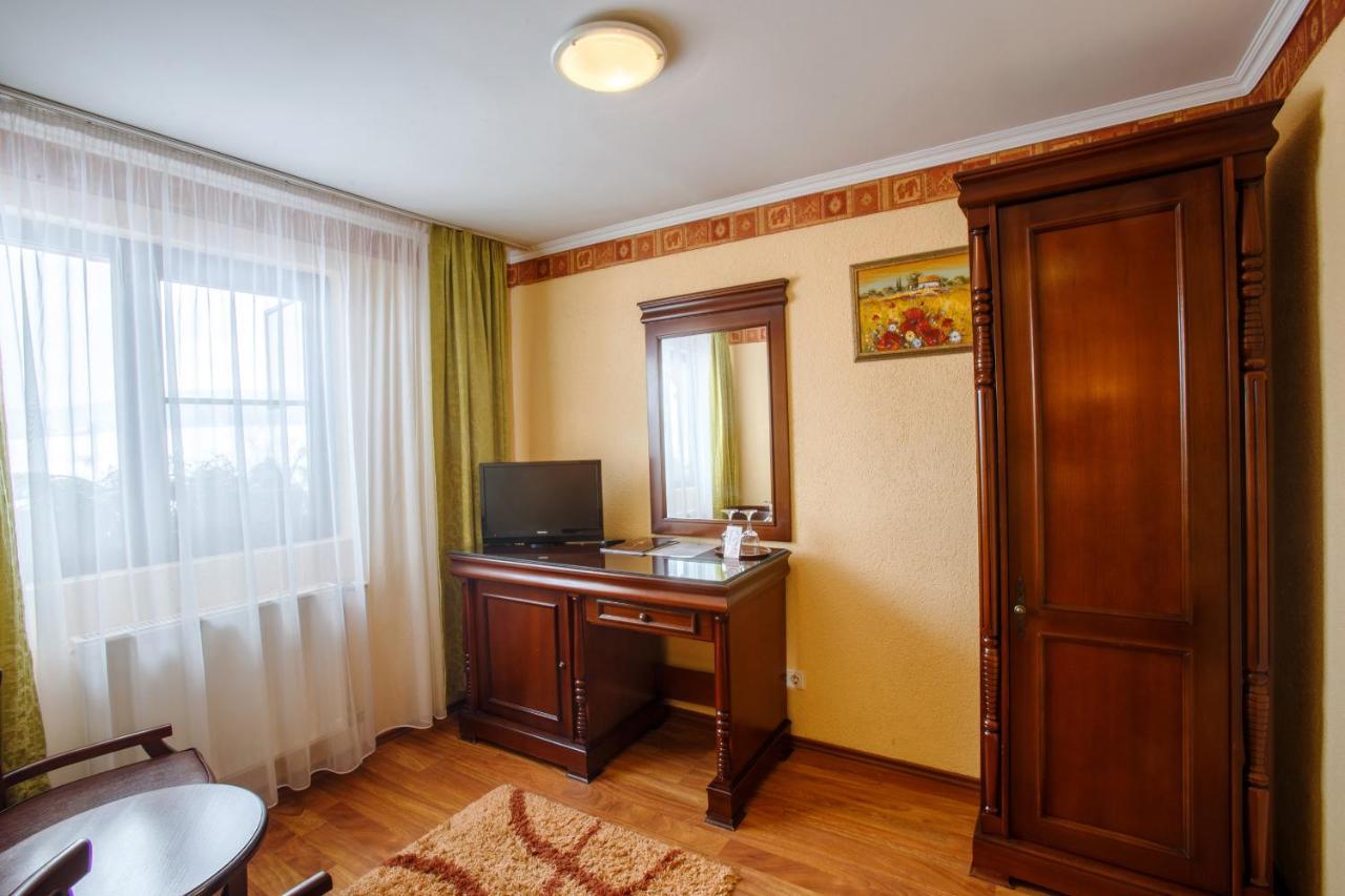 Domeniul Dracula Daneș Hotel Exterior foto
