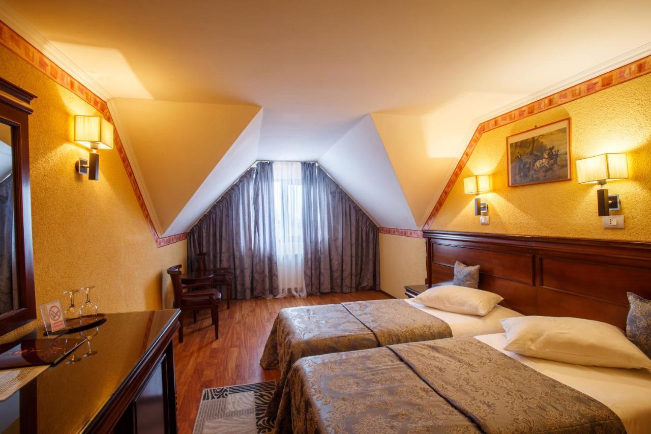 Domeniul Dracula Daneș Hotel Exterior foto