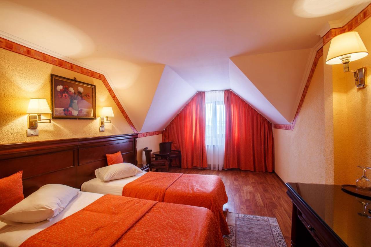 Domeniul Dracula Daneș Hotel Exterior foto